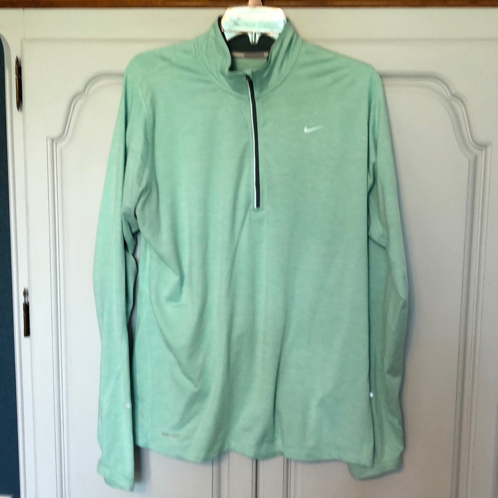 Nike pullover
